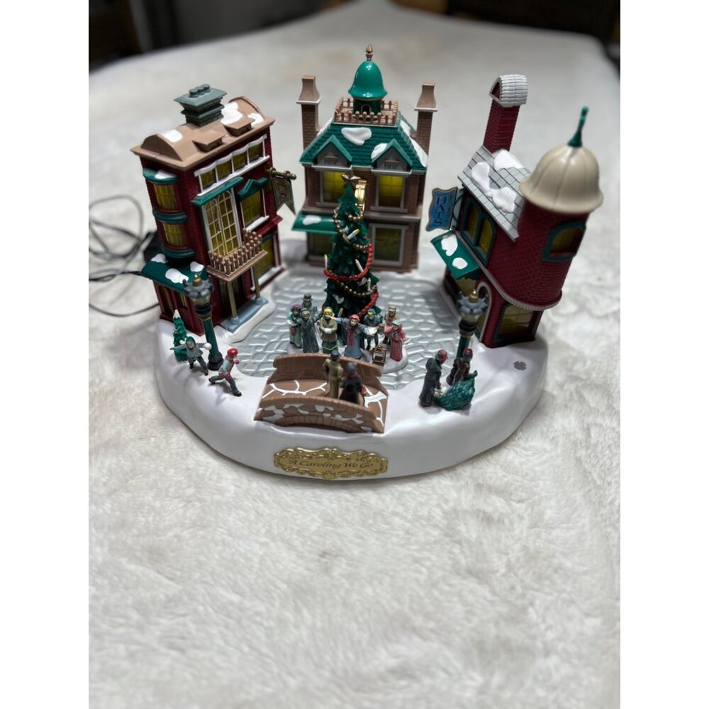 trendmasters A Caroling We Go animated lighted up Christmas